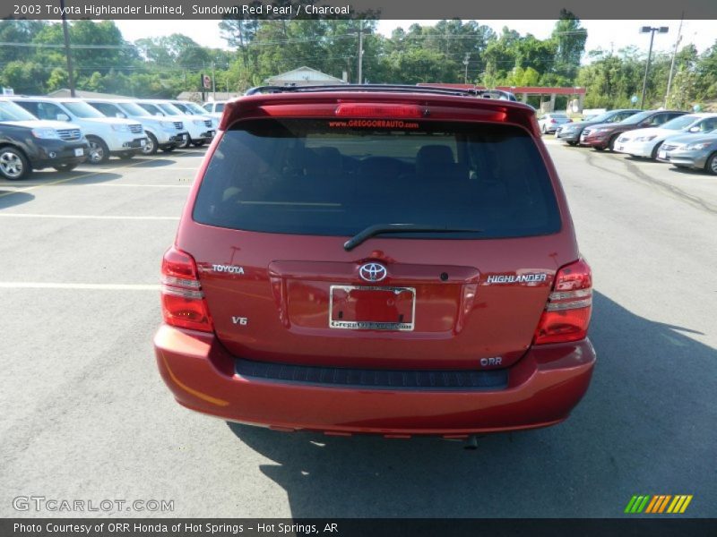 Sundown Red Pearl / Charcoal 2003 Toyota Highlander Limited