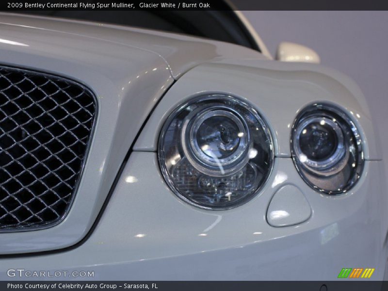 Glacier White / Burnt Oak 2009 Bentley Continental Flying Spur Mulliner