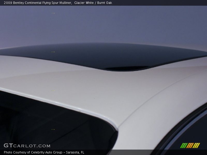 Glacier White / Burnt Oak 2009 Bentley Continental Flying Spur Mulliner