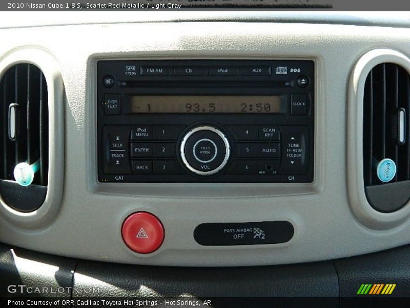 Scarlet Red Metallic / Light Gray 2010 Nissan Cube 1.8 S