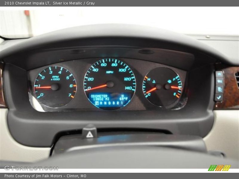 Silver Ice Metallic / Gray 2010 Chevrolet Impala LT