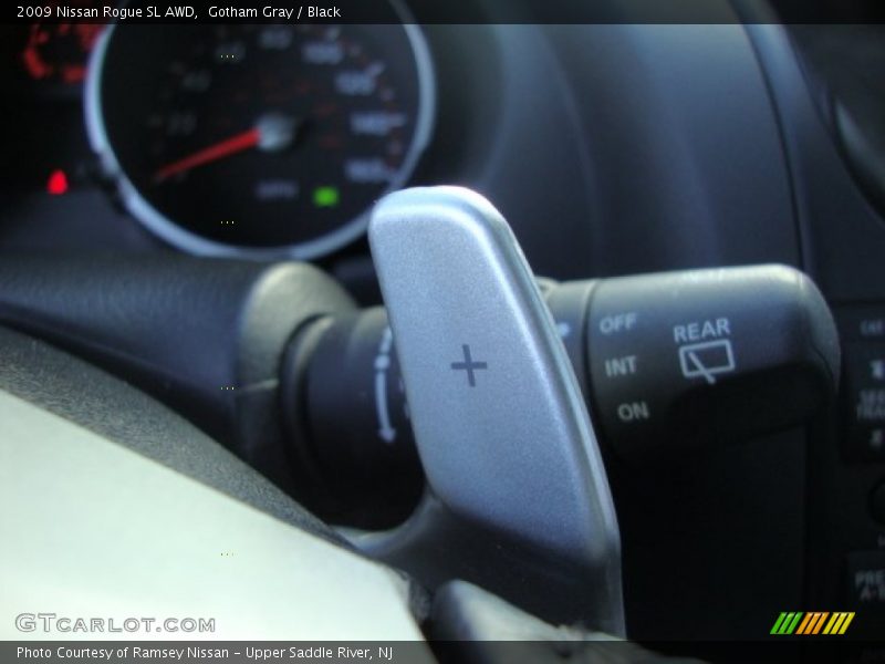 Gotham Gray / Black 2009 Nissan Rogue SL AWD