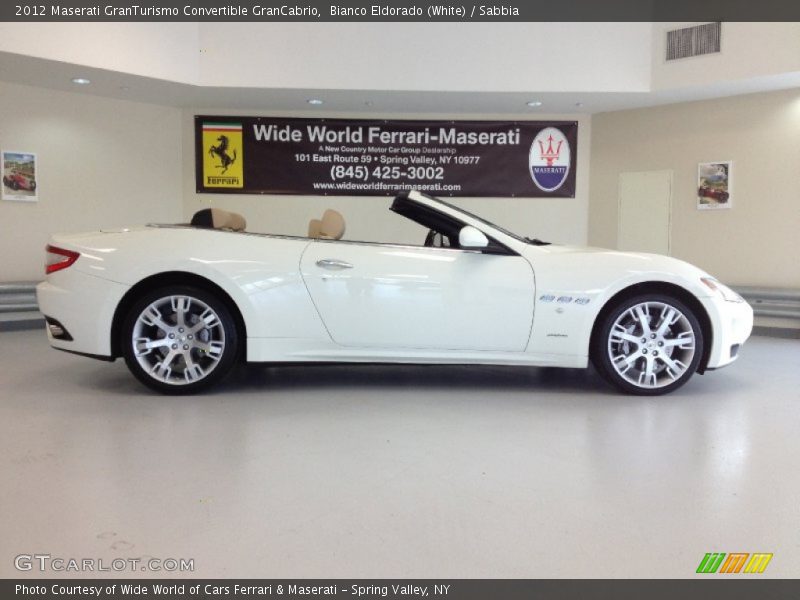 Bianco Eldorado (White) / Sabbia 2012 Maserati GranTurismo Convertible GranCabrio