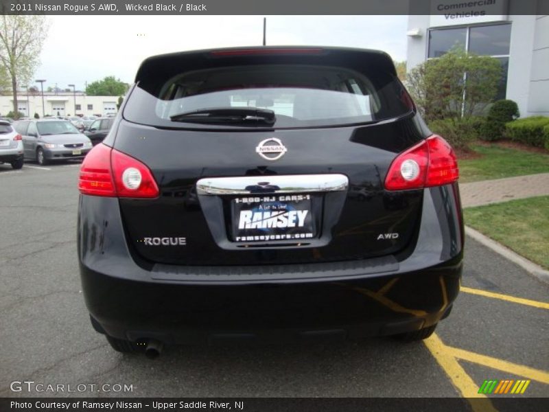 Wicked Black / Black 2011 Nissan Rogue S AWD