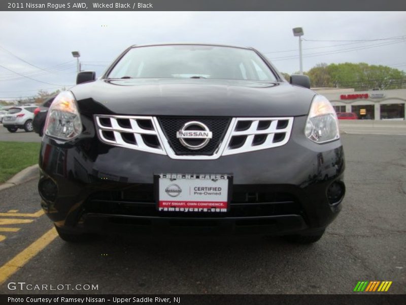 Wicked Black / Black 2011 Nissan Rogue S AWD