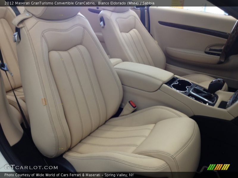 Bianco Eldorado (White) / Sabbia 2012 Maserati GranTurismo Convertible GranCabrio