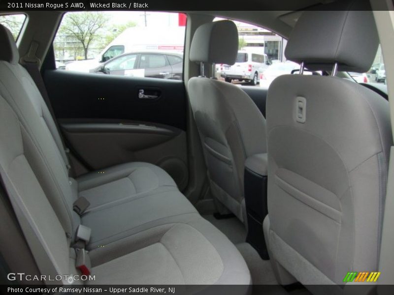 Wicked Black / Black 2011 Nissan Rogue S AWD