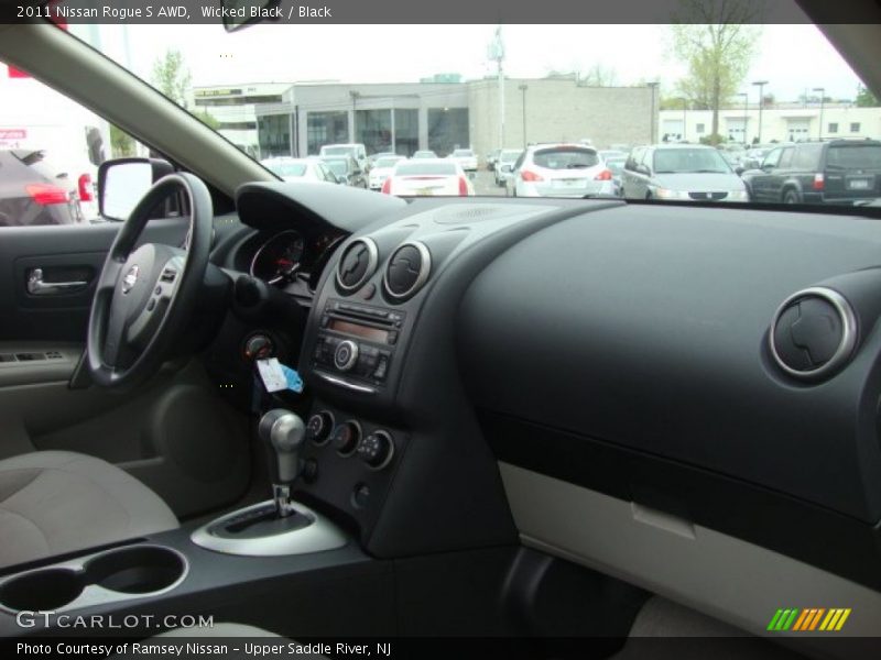 Wicked Black / Black 2011 Nissan Rogue S AWD