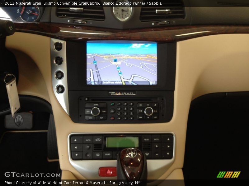 Navigation of 2012 GranTurismo Convertible GranCabrio