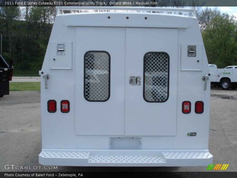 Oxford White / Medium Flint 2011 Ford E Series Cutaway E350 Commercial Utility Truck