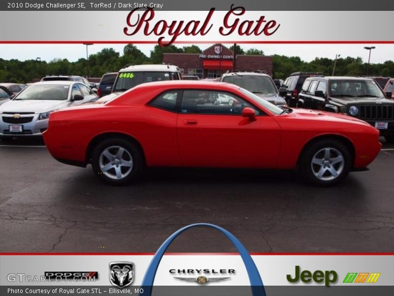 TorRed / Dark Slate Gray 2010 Dodge Challenger SE