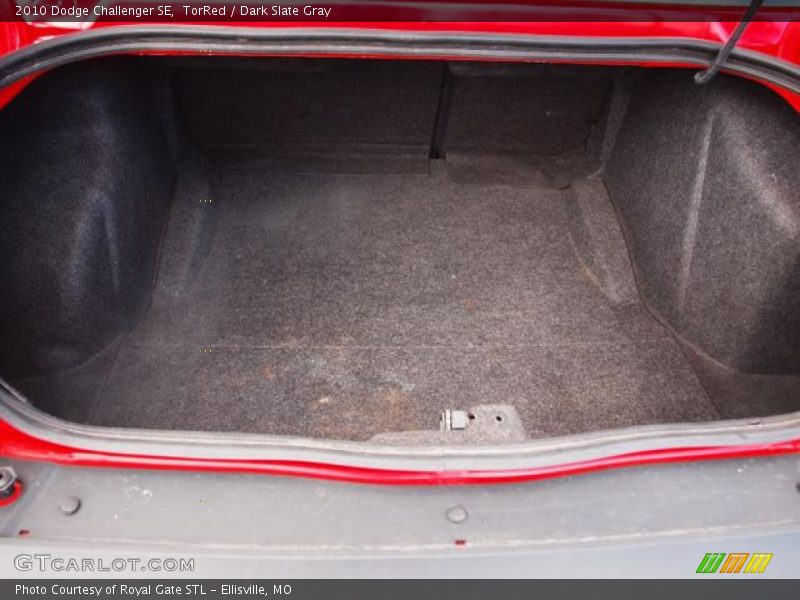 TorRed / Dark Slate Gray 2010 Dodge Challenger SE