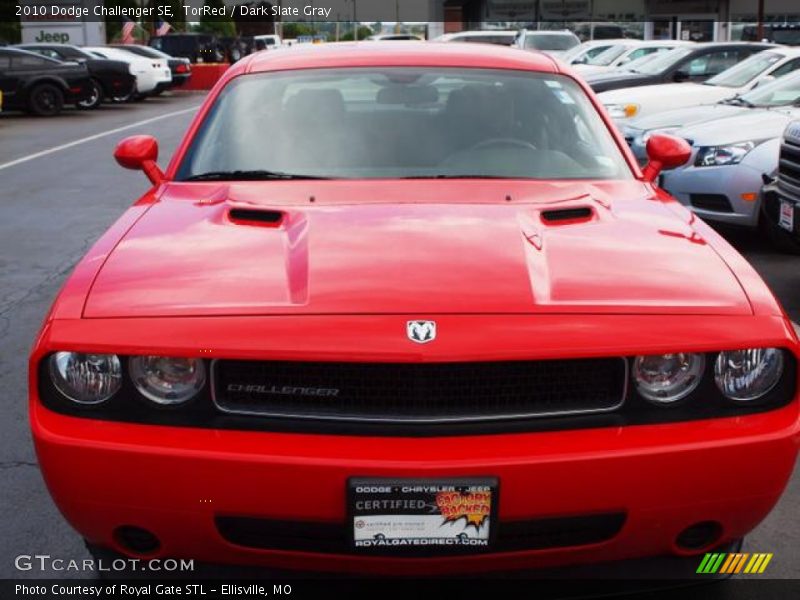 TorRed / Dark Slate Gray 2010 Dodge Challenger SE