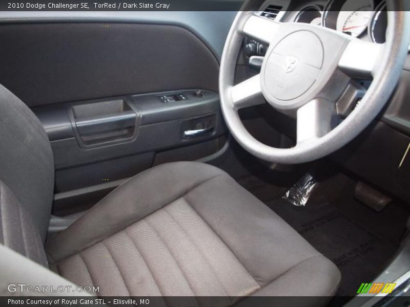 TorRed / Dark Slate Gray 2010 Dodge Challenger SE