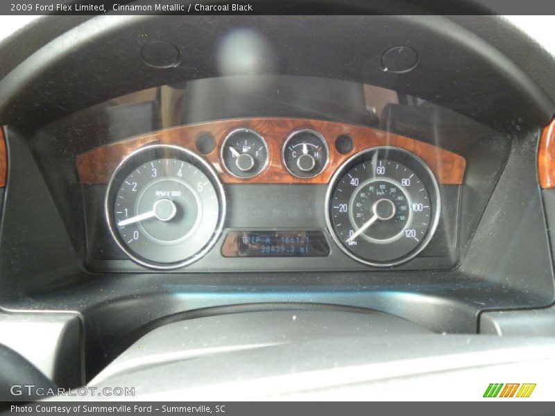 Cinnamon Metallic / Charcoal Black 2009 Ford Flex Limited