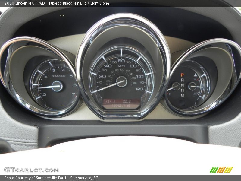 Tuxedo Black Metallic / Light Stone 2010 Lincoln MKT FWD