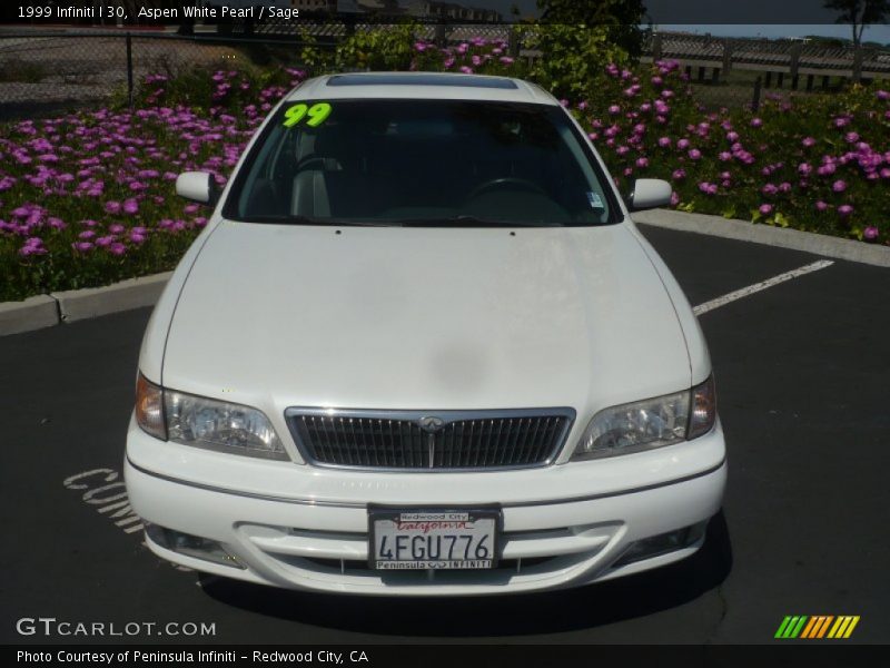 Aspen White Pearl / Sage 1999 Infiniti I 30