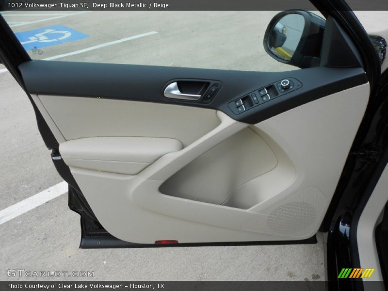 Deep Black Metallic / Beige 2012 Volkswagen Tiguan SE