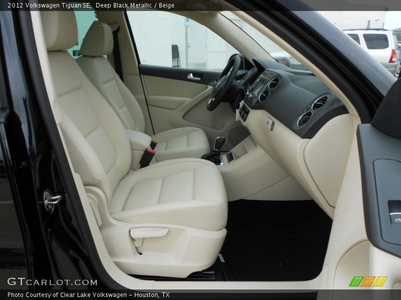 Deep Black Metallic / Beige 2012 Volkswagen Tiguan SE