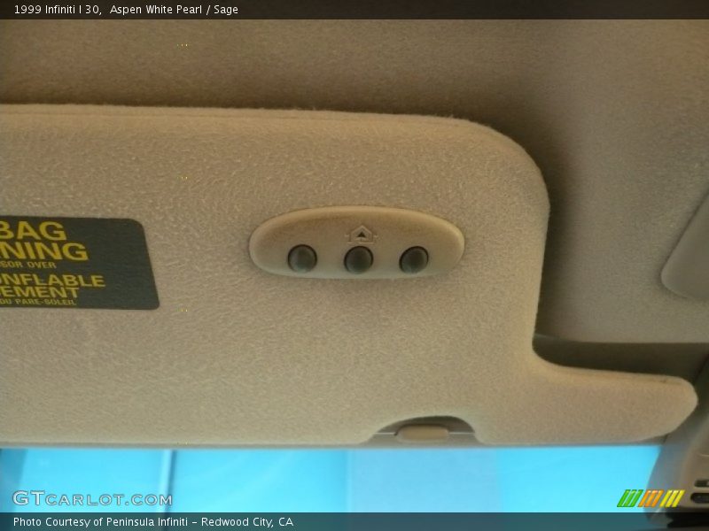 Aspen White Pearl / Sage 1999 Infiniti I 30