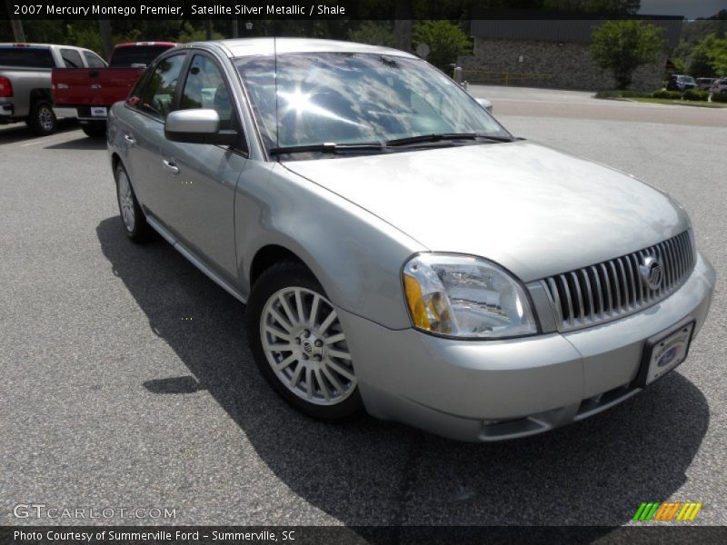 Satellite Silver Metallic / Shale 2007 Mercury Montego Premier