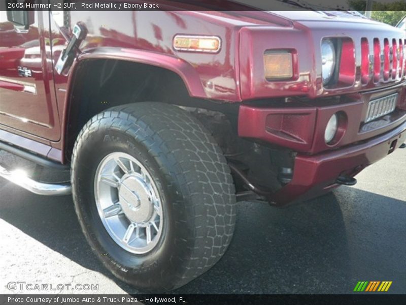 Red Metallic / Ebony Black 2005 Hummer H2 SUT