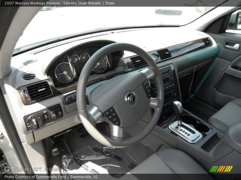 Satellite Silver Metallic / Shale 2007 Mercury Montego Premier