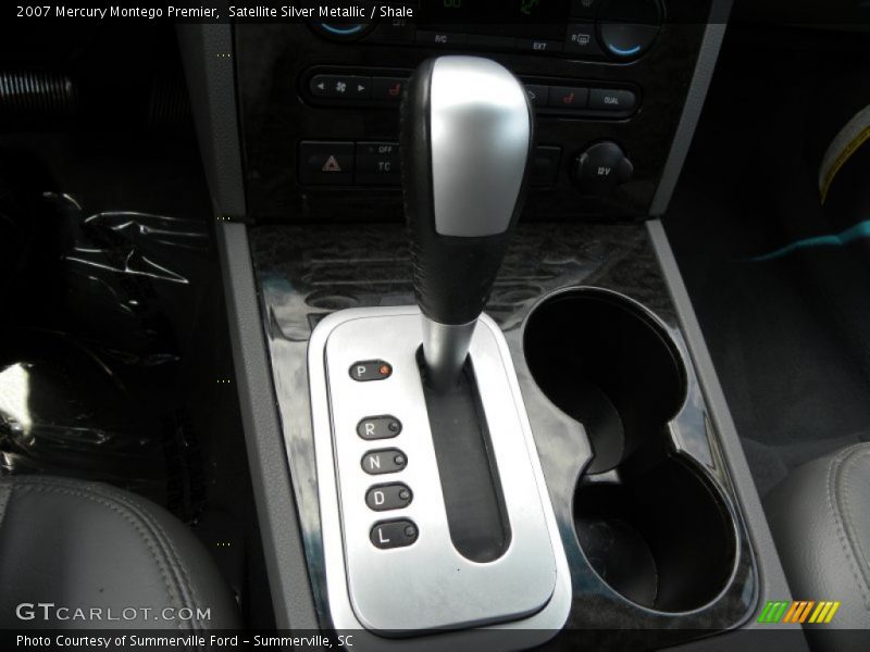 Satellite Silver Metallic / Shale 2007 Mercury Montego Premier