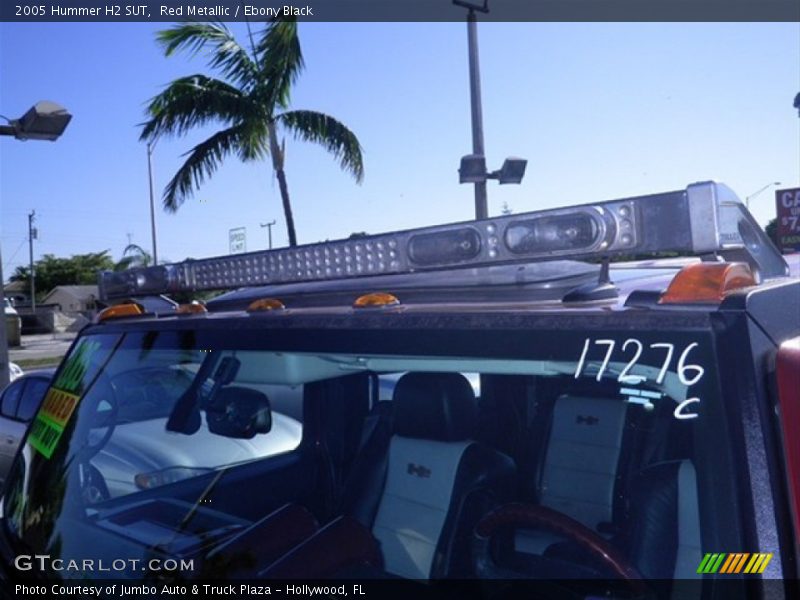 Red Metallic / Ebony Black 2005 Hummer H2 SUT