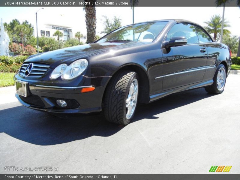 Front 3/4 View of 2004 CLK 500 Cabriolet