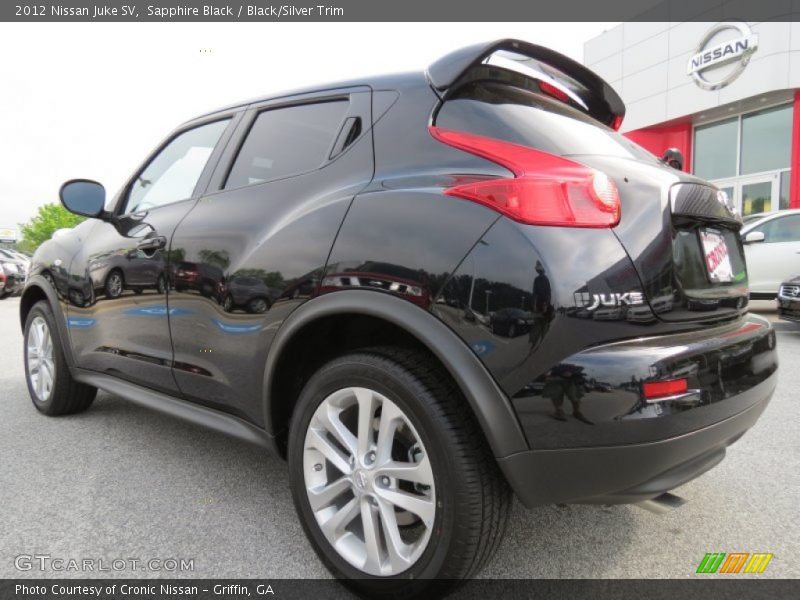 Sapphire Black / Black/Silver Trim 2012 Nissan Juke SV