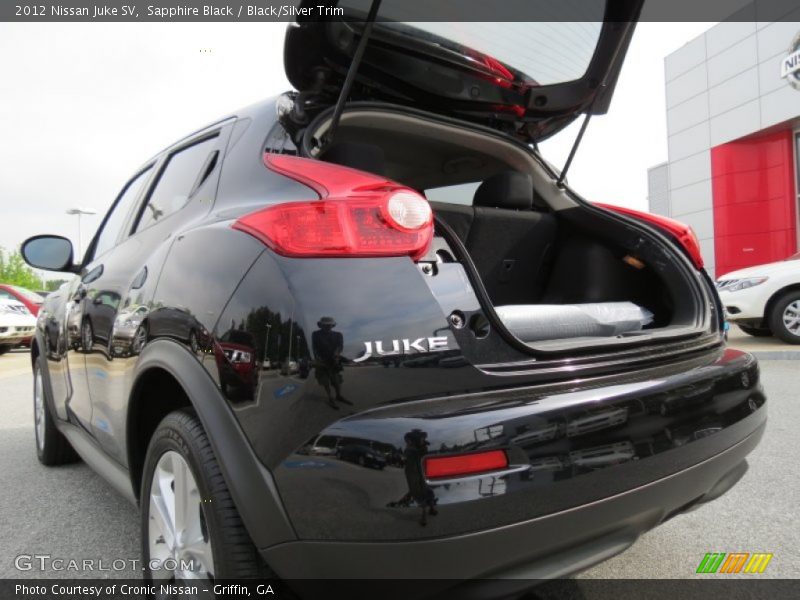 Sapphire Black / Black/Silver Trim 2012 Nissan Juke SV