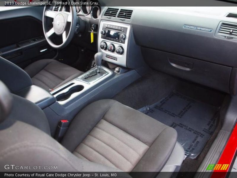 TorRed / Dark Slate Gray 2010 Dodge Challenger SE
