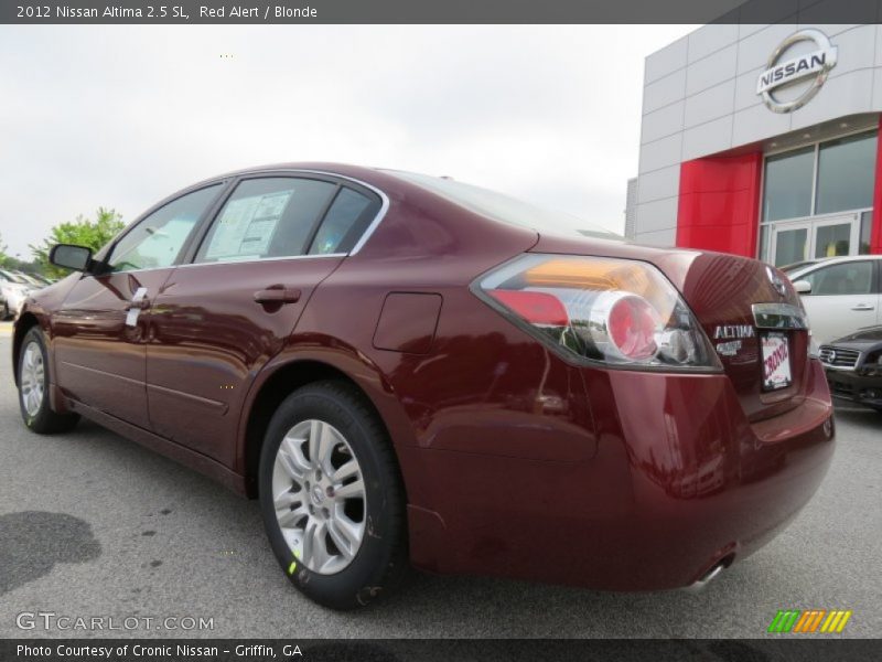 Red Alert / Blonde 2012 Nissan Altima 2.5 SL