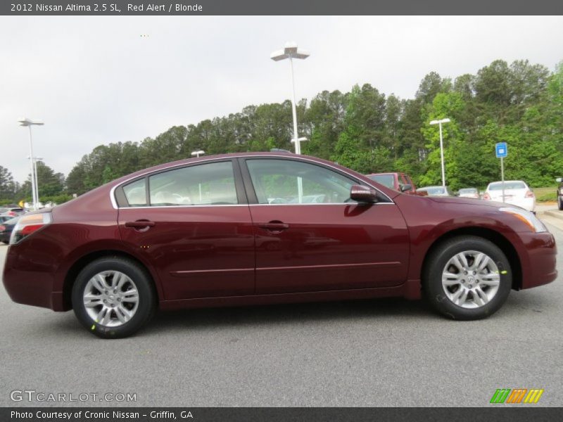 Red Alert / Blonde 2012 Nissan Altima 2.5 SL