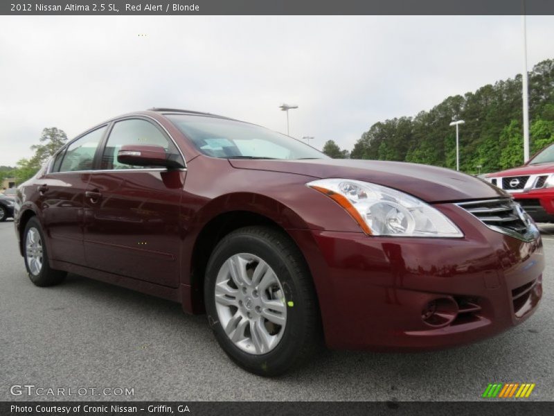 Red Alert / Blonde 2012 Nissan Altima 2.5 SL
