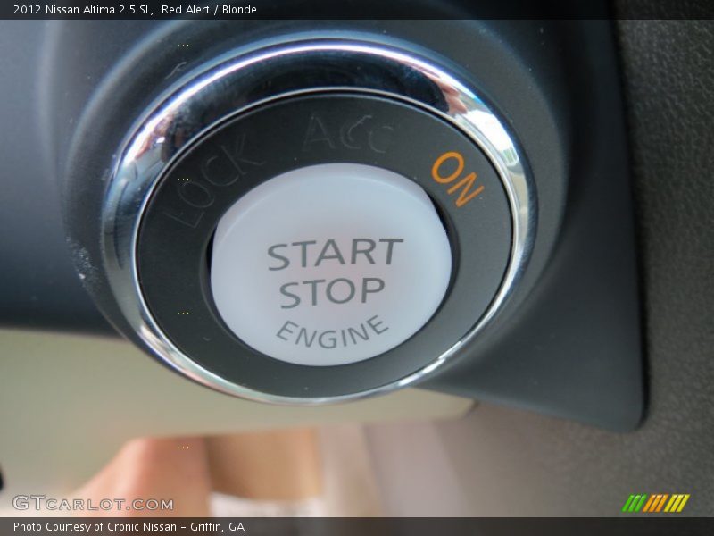 Red Alert / Blonde 2012 Nissan Altima 2.5 SL