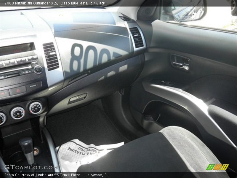 Deep Blue Metallic / Black 2008 Mitsubishi Outlander XLS