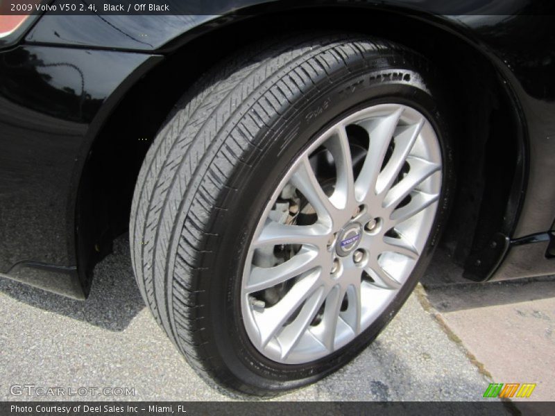 Black / Off Black 2009 Volvo V50 2.4i