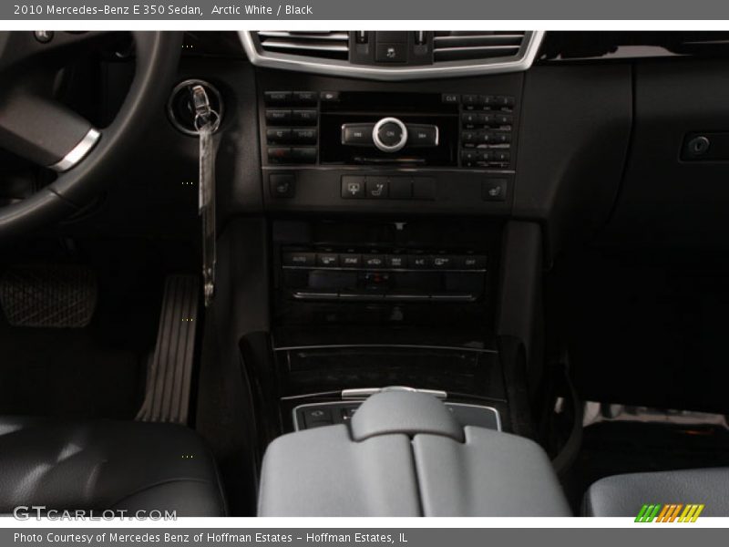 Arctic White / Black 2010 Mercedes-Benz E 350 Sedan