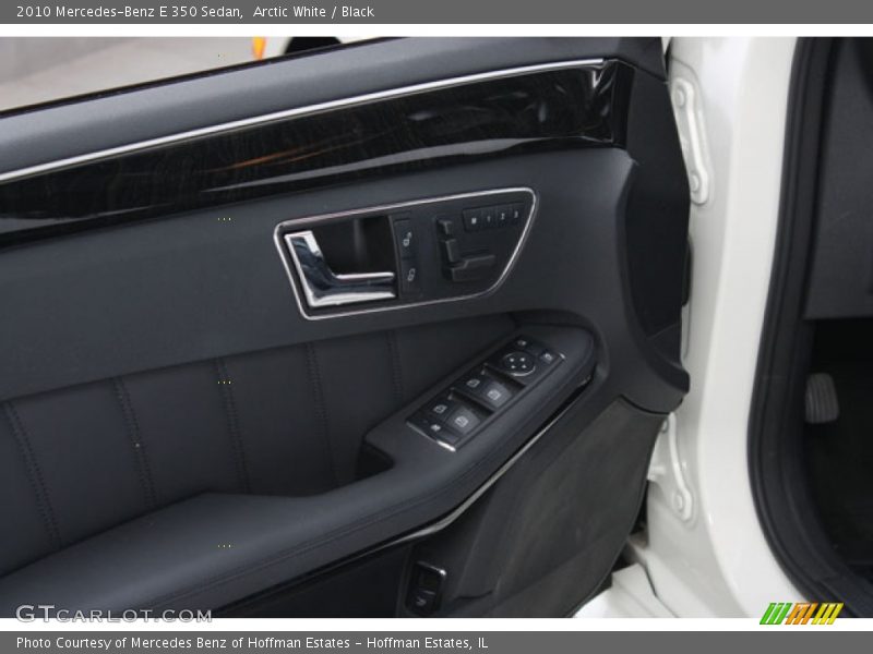 Arctic White / Black 2010 Mercedes-Benz E 350 Sedan