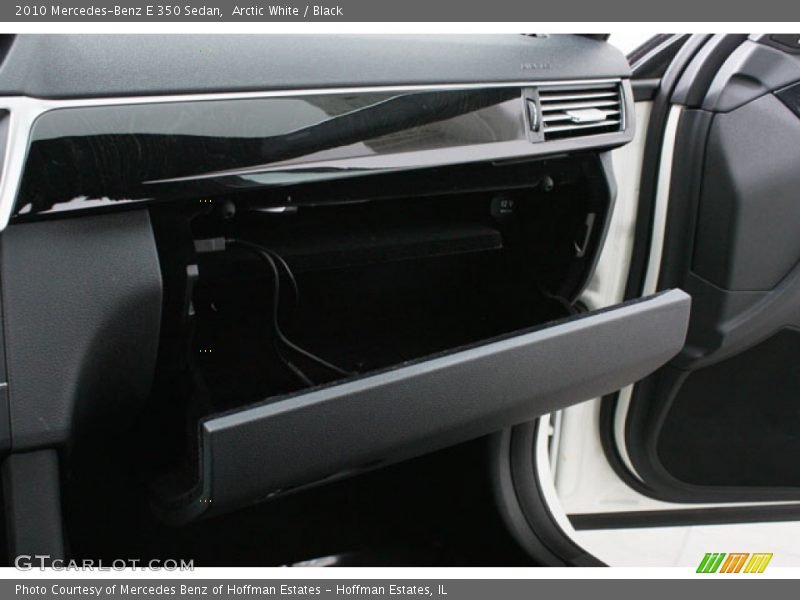 Arctic White / Black 2010 Mercedes-Benz E 350 Sedan