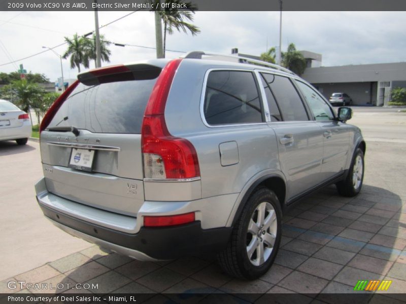 Electric Silver Metallic / Off Black 2009 Volvo XC90 V8 AWD
