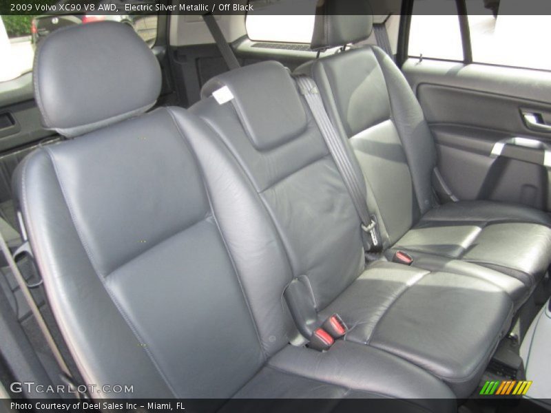 Electric Silver Metallic / Off Black 2009 Volvo XC90 V8 AWD