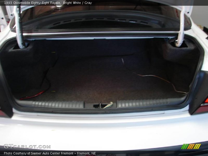 Bright White / Gray 1993 Oldsmobile Eighty-Eight Royale