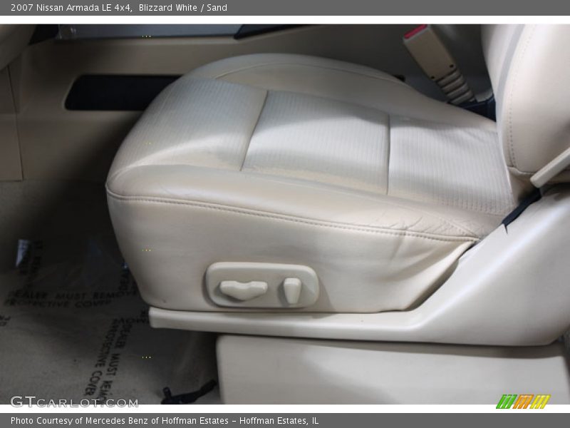 Blizzard White / Sand 2007 Nissan Armada LE 4x4