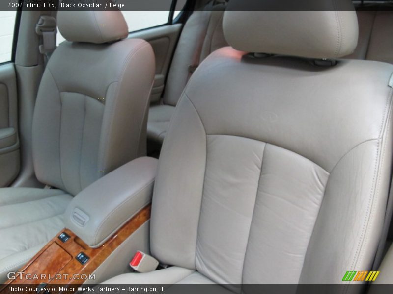 Black Obsidian / Beige 2002 Infiniti I 35