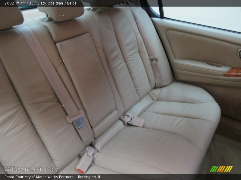 Black Obsidian / Beige 2002 Infiniti I 35
