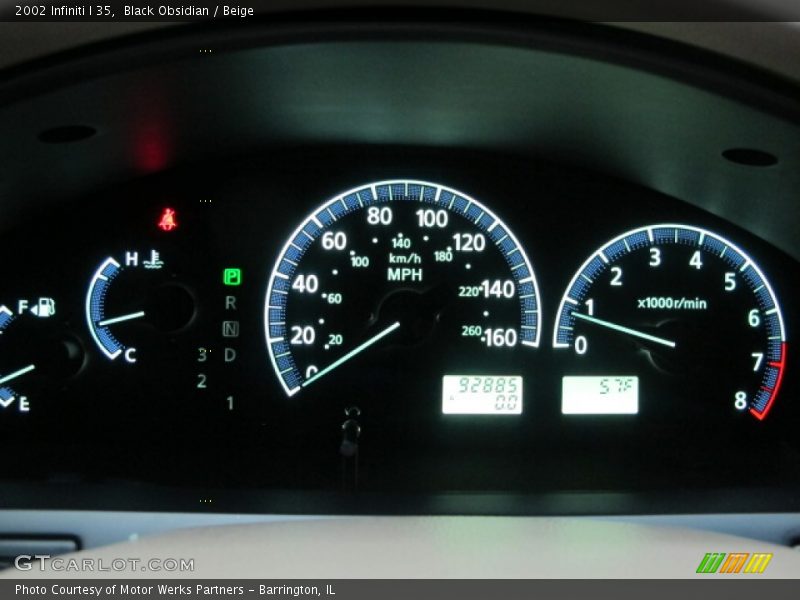 Black Obsidian / Beige 2002 Infiniti I 35