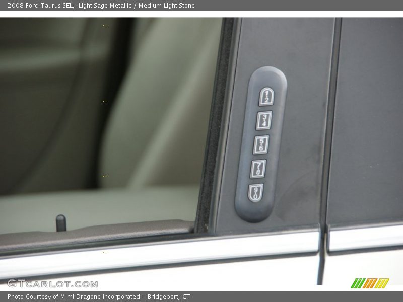 Light Sage Metallic / Medium Light Stone 2008 Ford Taurus SEL